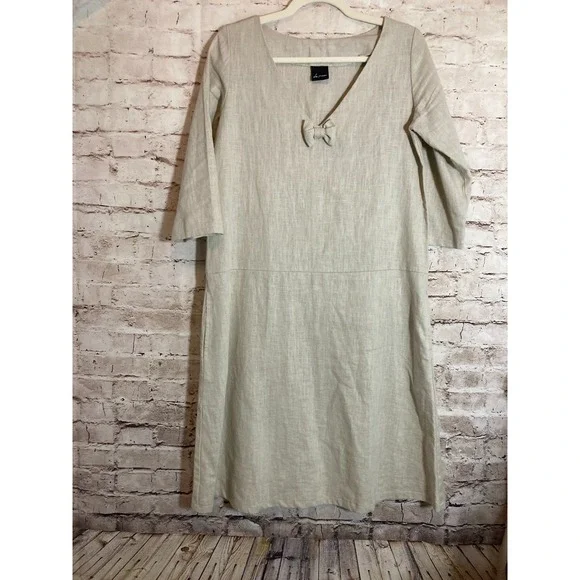 Le Muse Dress SUN Small Neutral Beige Lagom Linen Bow Tie Detail  Sustainable - conticontadores.com.br